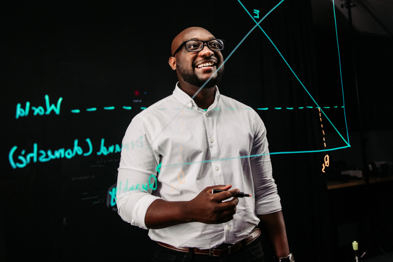 male-fac-lightboard
