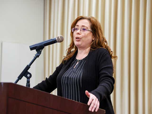 Dr. Laura Bell Speaking