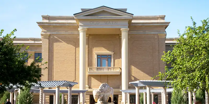 front-old-main
