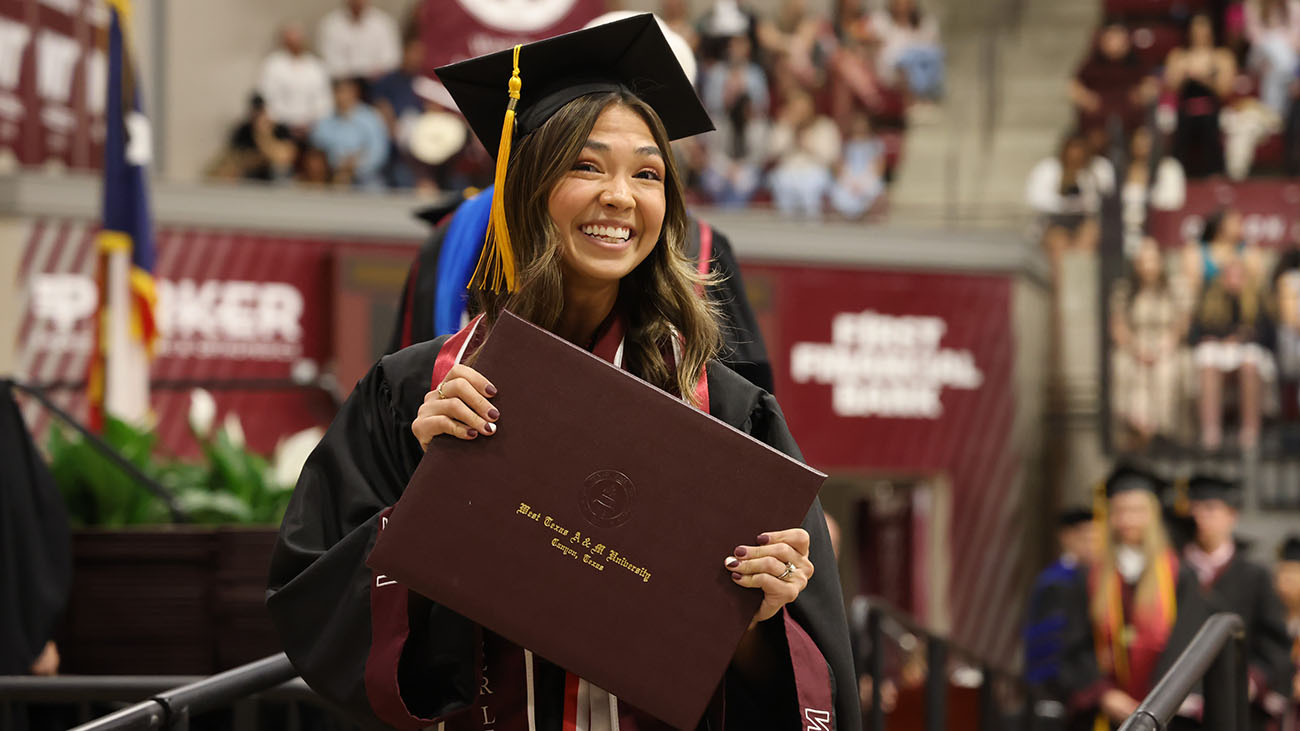 CommencementAdvance25