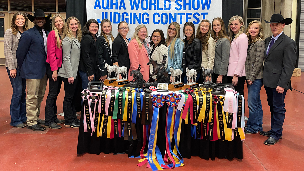 WT Horse Judging Team First at Nationals, Highly Ranked at World