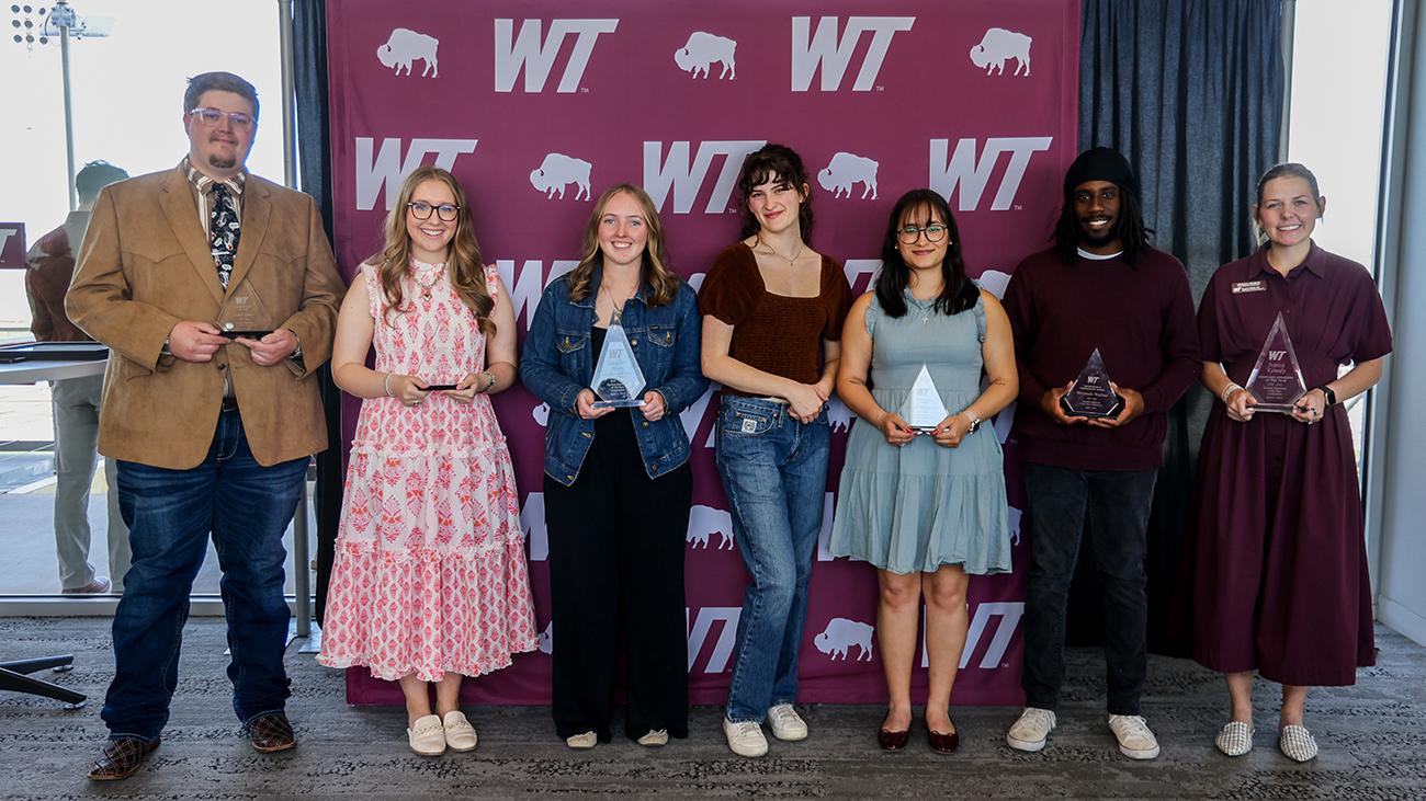 Student Emp Of Year26B