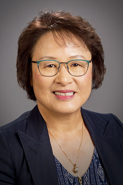 Dr. Sang Hwang