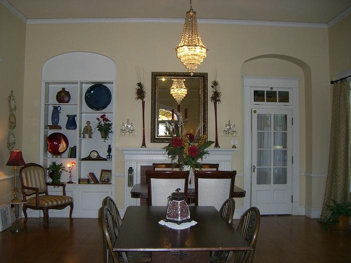 Hudspeth House dining room